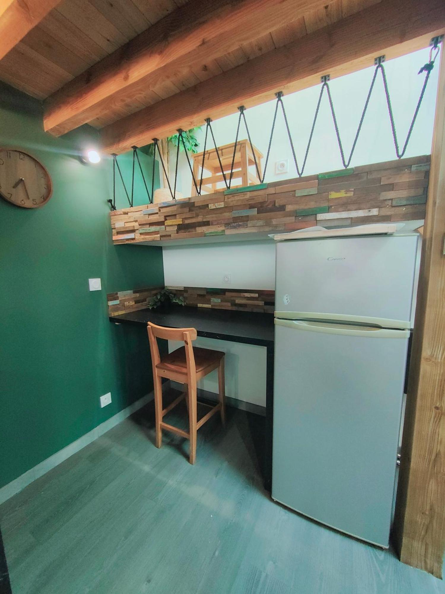 Tiny House Avec Jardin Et Acces Piscine Chauffee Villa แซงต์-เมดาร์-ออง-ชาลส์ ภายนอก รูปภาพ